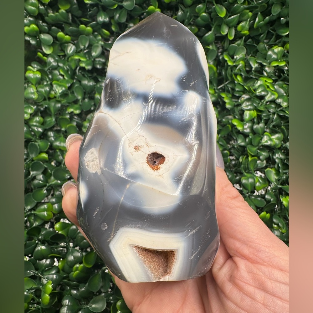 Orca Agate Flame with Druzy